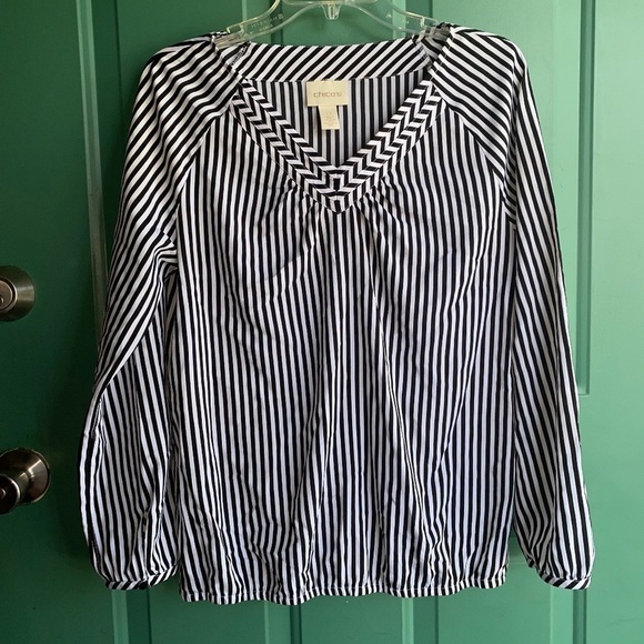 Chicos size 0 small adorable striped top - Picture 1 of 6
